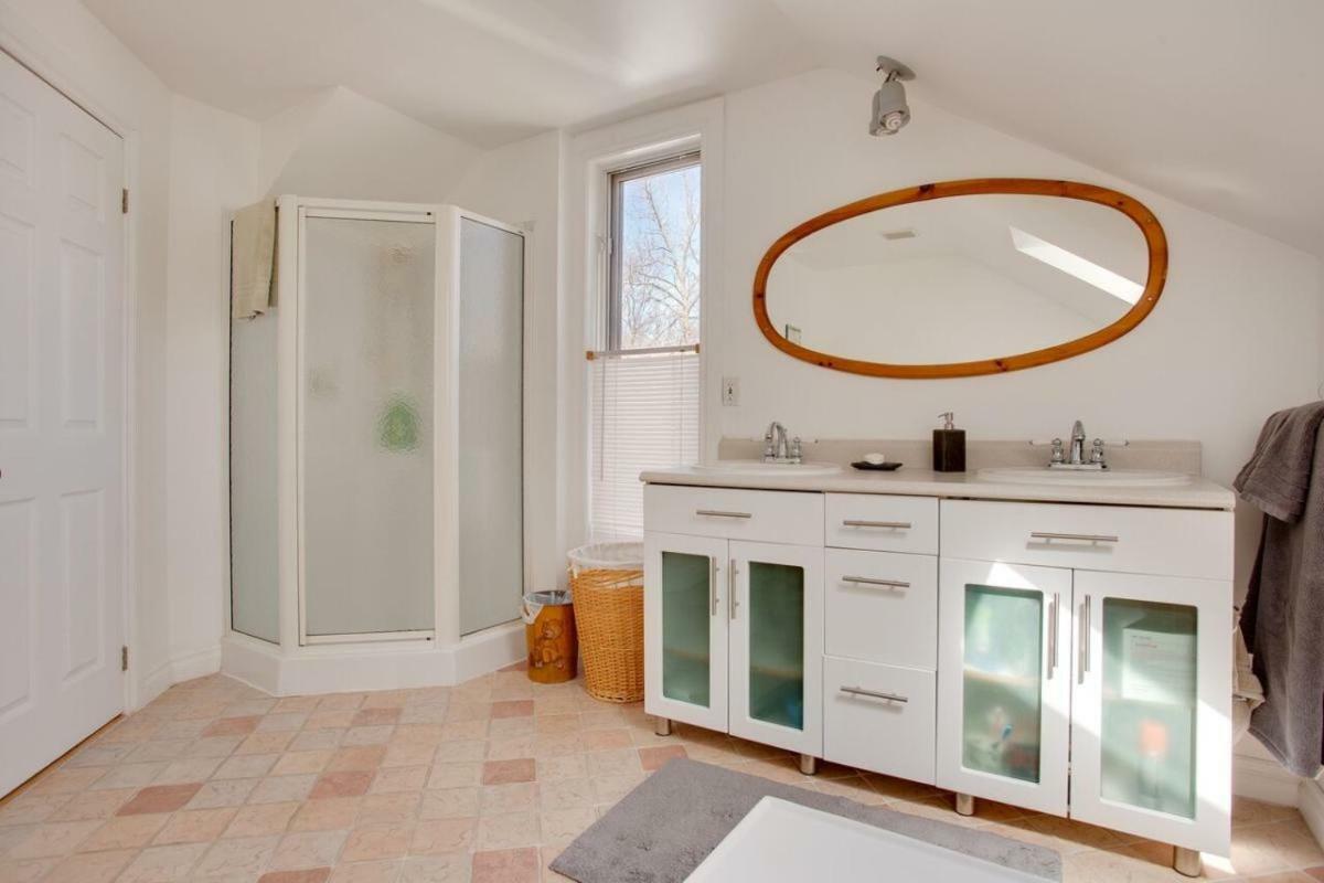 Our Space The Perfect Place B&B Picton Eksteriør billede